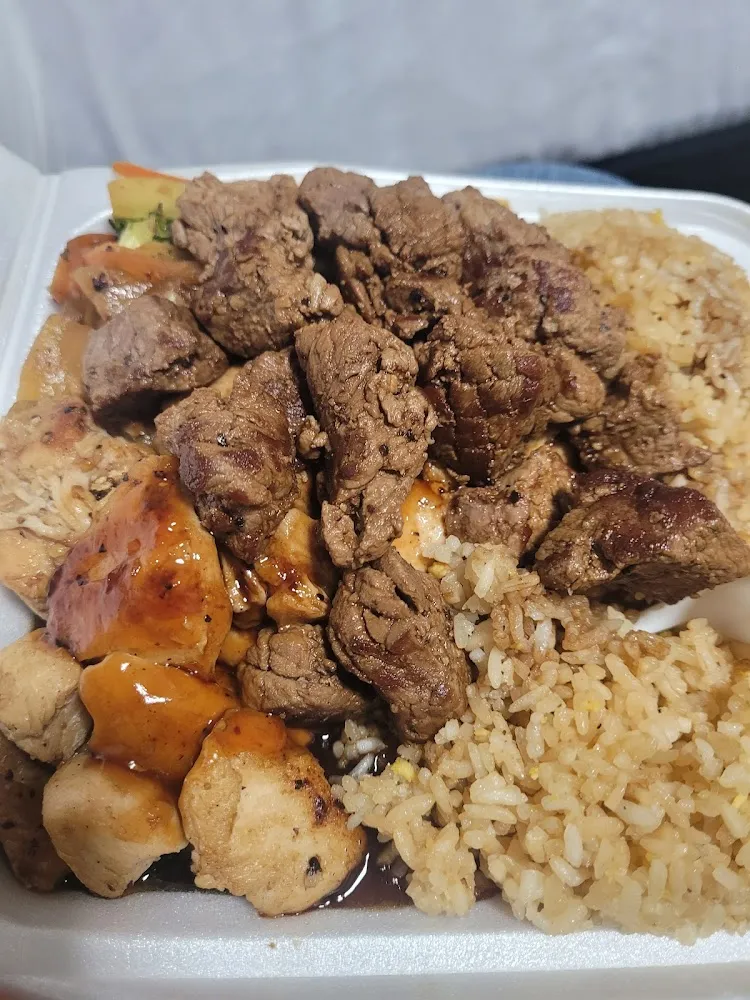 Steak and Chicken Plate